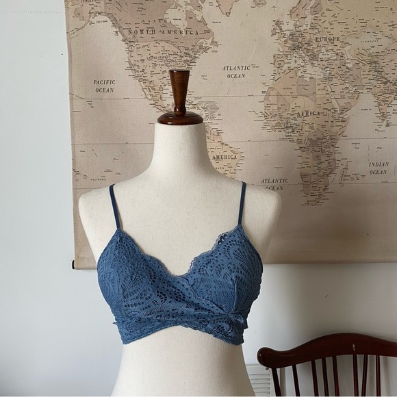 true. Other - True. Blue Lace Wrap Bralette, Padded with Adjustable Straps, size M